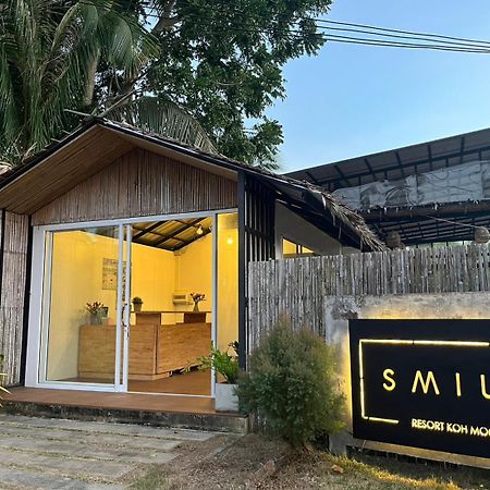 Smile Resort Ko Mook Εξωτερικό φωτογραφία