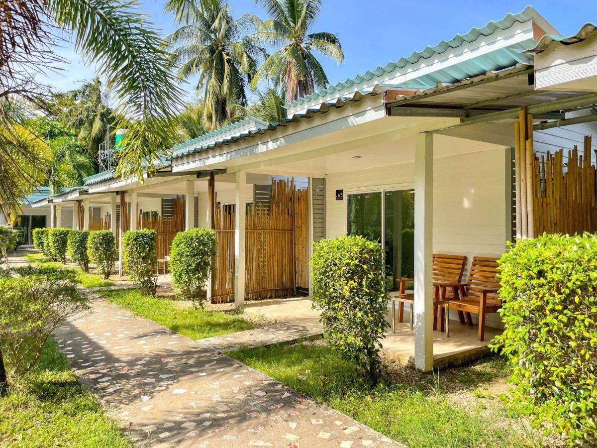 Smile Resort Ko Mook Εξωτερικό φωτογραφία