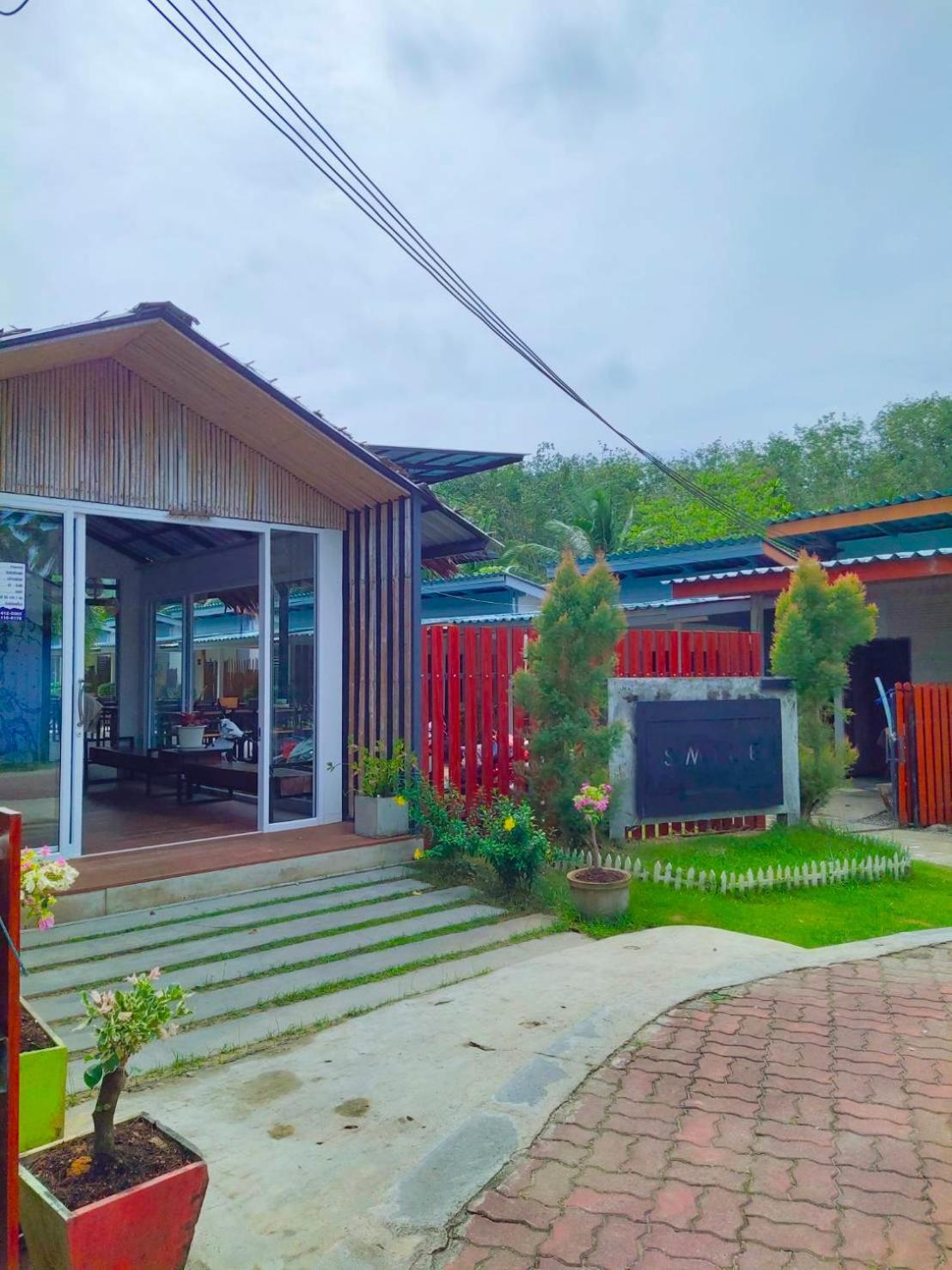 Smile Resort Ko Mook Εξωτερικό φωτογραφία